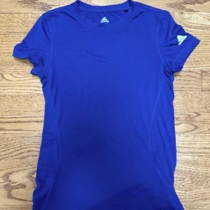 Adidas short sleeved fitted top.